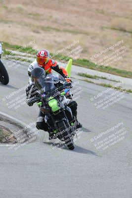 media/Mar-05-2023-TrackXperience (Sun) [[a95d40e56a]]/Group 2/session 2 turn 4/
